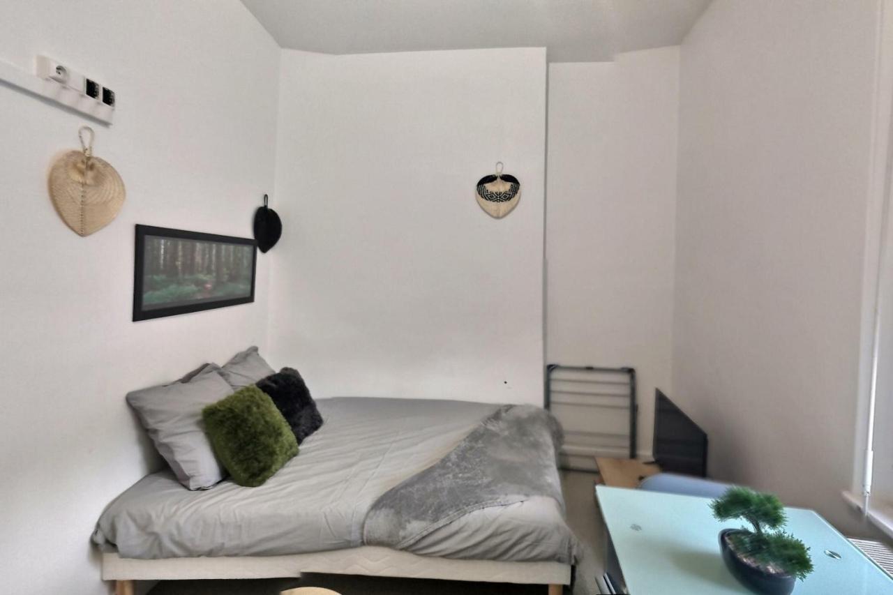 Superbe Studio 3 Face Gare Évreux Zewnętrze zdjęcie